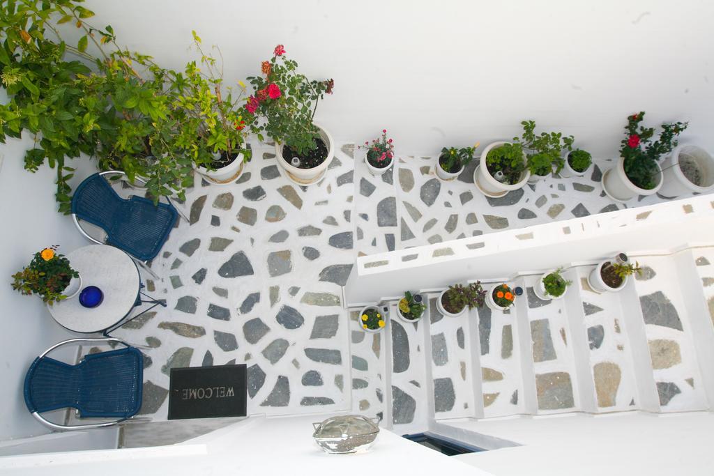 Gorgona Studios Livadi  Exterior photo